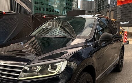Volkswagen Touareg III, 2017 год, 2 730 000 рублей, 3 фотография