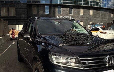 Volkswagen Touareg III, 2017 год, 2 730 000 рублей, 6 фотография