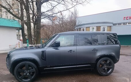 Land Rover Defender II, 2023 год, 18 000 000 рублей, 4 фотография