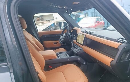 Land Rover Defender II, 2023 год, 18 000 000 рублей, 9 фотография