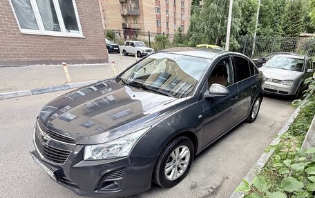 Chevrolet Cruze II, 2013 год, 800 000 рублей, 7 фотография