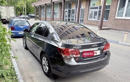 Chevrolet Cruze II, 2013 год, 800 000 рублей, 9 фотография