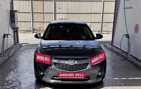Chevrolet Cruze II, 2013 год, 800 000 рублей, 3 фотография