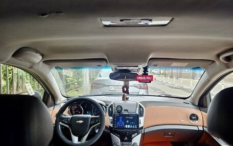 Chevrolet Cruze II, 2013 год, 800 000 рублей, 18 фотография