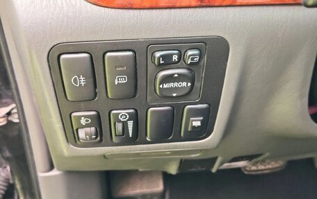 Toyota Land Cruiser Prado 120 рестайлинг, 2005 год, 1 500 000 рублей, 13 фотография