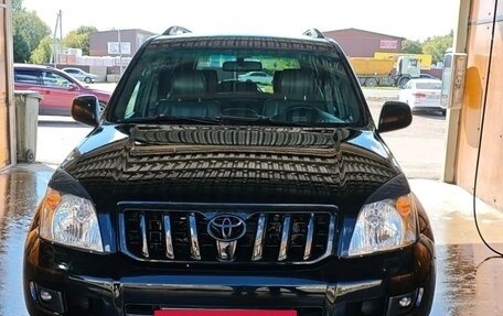 Toyota Land Cruiser Prado 120 рестайлинг, 2005 год, 1 500 000 рублей, 6 фотография