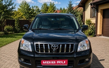 Toyota Land Cruiser Prado 120 рестайлинг, 2005 год, 1 500 000 рублей, 3 фотография