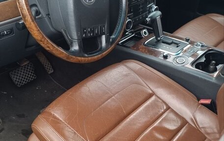 Volkswagen Touareg III, 2007 год, 1 150 000 рублей, 14 фотография
