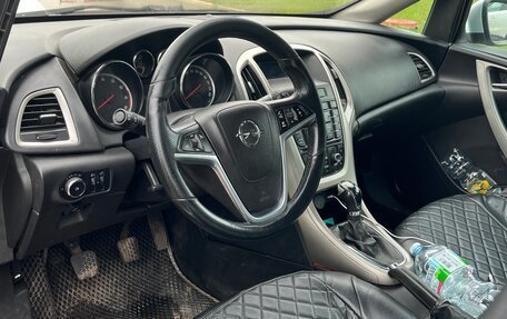 Opel Astra J, 2010 год, 250 000 рублей, 4 фотография