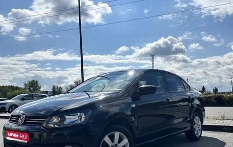 Volkswagen Polo VI (EU Market), 2012 год, 860 000 рублей, 1 фотография
