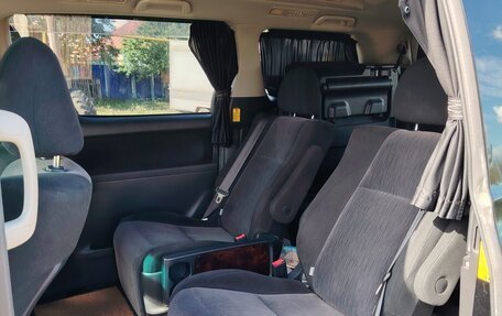 Toyota Vellfire I, 2012 год, 2 640 000 рублей, 3 фотография