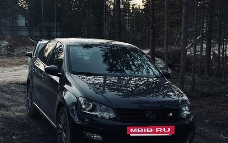 Volkswagen Polo VI (EU Market), 2018 год, 820 000 рублей, 4 фотография