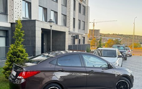 Hyundai Solaris II рестайлинг, 2014 год, 800 000 рублей, 3 фотография