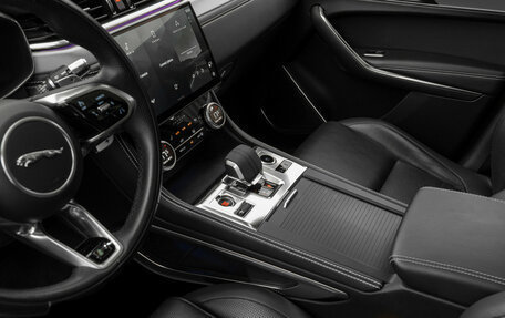 Jaguar F-Pace, 2021 год, 5 000 000 рублей, 16 фотография