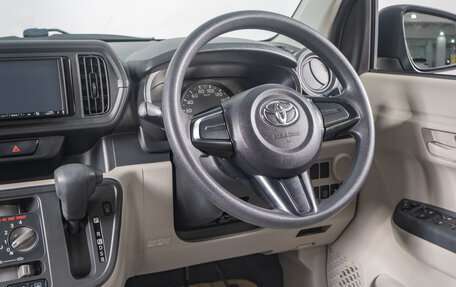 Toyota Passo III, 2017 год, 999 000 рублей, 10 фотография