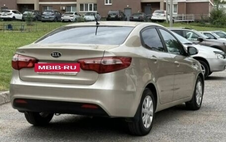 KIA Rio III рестайлинг, 2013 год, 980 000 рублей, 7 фотография