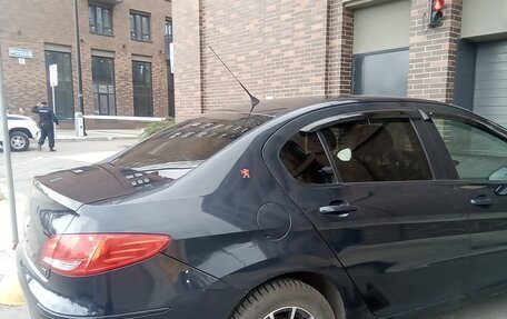 Peugeot 408 I рестайлинг, 2013 год, 750 000 рублей, 4 фотография