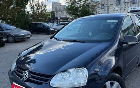 Volkswagen Golf V, 2006 год, 420 000 рублей, 2 фотография