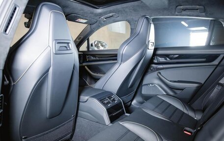 Porsche Panamera, 2026 год, 31 000 000 рублей, 32 фотография