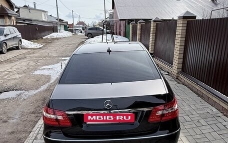 Mercedes-Benz E-Класс, 2012 год, 1 750 000 рублей, 8 фотография