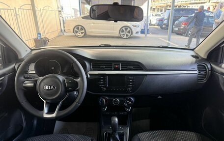 KIA Rio IV, 2018 год, 1 230 000 рублей, 10 фотография