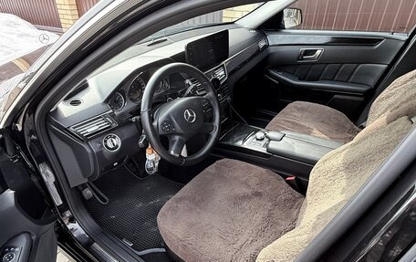 Mercedes-Benz E-Класс, 2012 год, 1 750 000 рублей, 12 фотография