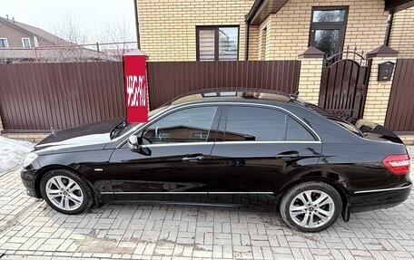 Mercedes-Benz E-Класс, 2012 год, 1 750 000 рублей, 14 фотография