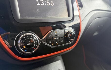 Renault Kaptur I рестайлинг, 2017 год, 1 399 000 рублей, 13 фотография