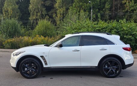 Infiniti QX70, 2015 год, 1 950 000 рублей, 3 фотография