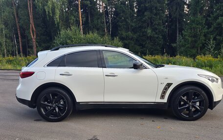 Infiniti QX70, 2015 год, 1 950 000 рублей, 7 фотография