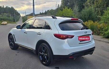 Infiniti QX70, 2015 год, 1 950 000 рублей, 4 фотография