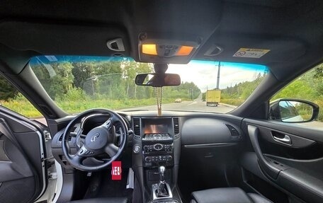 Infiniti QX70, 2015 год, 1 950 000 рублей, 9 фотография