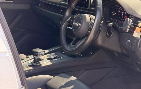 Audi A4, 2020 год, 1 990 000 рублей, 7 фотография