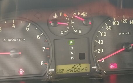 Hyundai Sonata IV рестайлинг, 2004 год, 645 000 рублей, 11 фотография