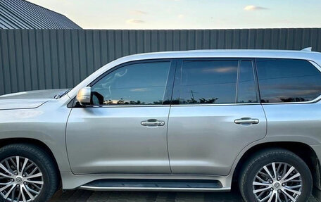 Lexus LX III, 2017 год, 6 680 000 рублей, 9 фотография
