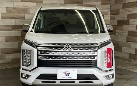 Mitsubishi Delica D:5 I, 2022 год, 3 540 000 рублей, 9 фотография