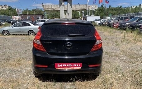 Hyundai Solaris II рестайлинг, 2016 год, 890 000 рублей, 2 фотография