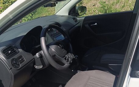 Volkswagen Polo VI (EU Market), 2017 год, 1 100 000 рублей, 8 фотография