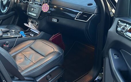 Mercedes-Benz GLS, 2019 год, 4 800 000 рублей, 21 фотография