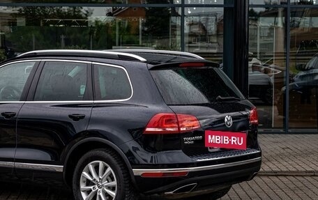 Volkswagen Touareg III, 2015 год, 2 345 000 рублей, 10 фотография