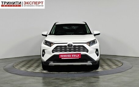 Toyota RAV4, 2020 год, 2 987 000 рублей, 2 фотография