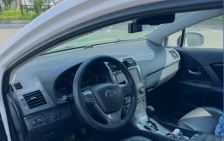 Toyota Avensis III рестайлинг, 2010 год, 1 130 000 рублей, 3 фотография