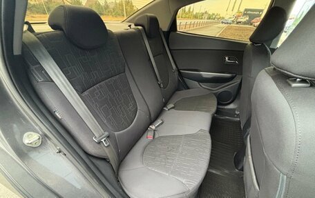 KIA Rio III рестайлинг, 2013 год, 930 000 рублей, 21 фотография