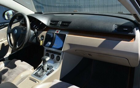 Volkswagen Passat B6, 2005 год, 429 999 рублей, 14 фотография