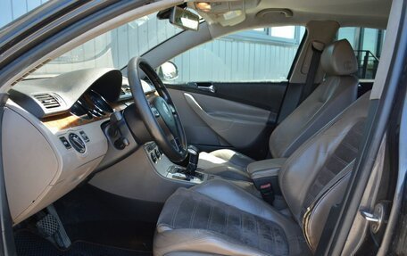 Volkswagen Passat B6, 2005 год, 429 999 рублей, 12 фотография