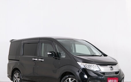Honda Stepwgn IV, 2015 год, 1 699 000 рублей, 2 фотография