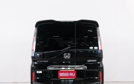 Honda Stepwgn IV, 2015 год, 1 699 000 рублей, 6 фотография