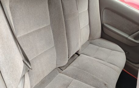 Mazda Millenia I рестайлинг, 2000 год, 220 000 рублей, 11 фотография