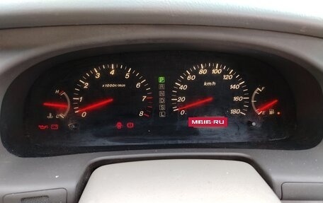 Mazda Millenia I рестайлинг, 2000 год, 220 000 рублей, 7 фотография