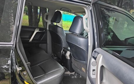 Toyota Land Cruiser Prado 150 рестайлинг 2, 2013 год, 3 500 000 рублей, 5 фотография